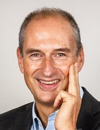 Prim. Univ.-Prof. Dr. Weber Jörg R.