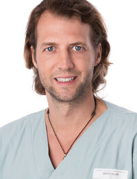 OA Dr. Deluca Harald