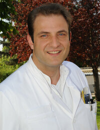 OA Dr. Clemens Gerhold