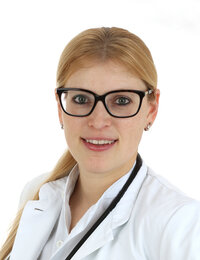 OÄ Dr. Andra Schnitzer