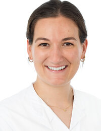 Dr. Neumüller Jana