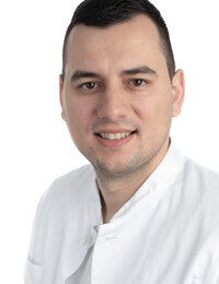 Ass. Dr. Tesic Momcilo