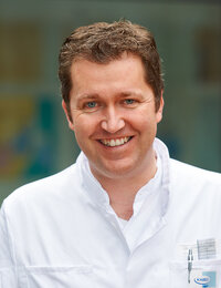 OA Dr. Hermann Leber