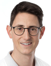 OA Dr. Benedikt Hergan