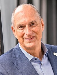 Portrait von Prim.-Univ.-Prof. Dr. Jörg Weber