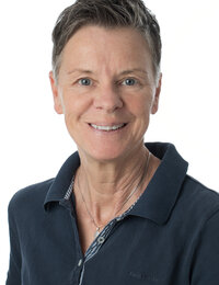 Sandra Eder, Sekretariat