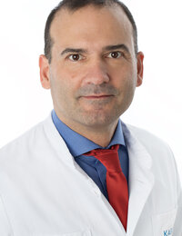 Prim. Univ. Prof. Dr. Thomas Schachner, MSc